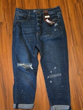 NWT No Boundaries Dark Blue Distressed Relaxed Fit Jeans